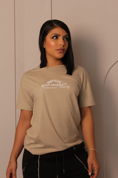 Camiseta Nocturnal Activity BBGIRL2 Beige